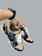Carregar imagem no visualizador da galeria, Tênis Nike Dunk Low cactus x Travis Scott