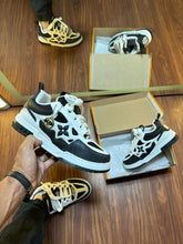 Carregar imagem no visualizador da galeria, Tênis Louis Vuitton Skate - Black/White