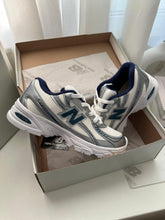 Carregar imagem no visualizador da galeria, New Balance 740 – Azul