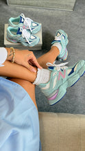 Carregar imagem no visualizador da galeria, New Balance 9060 – Azul