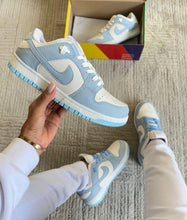 Carregar imagem no visualizador da galeria, Tênis Nike DUNK Low
