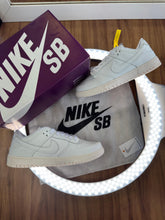 Carregar imagem no visualizador da galeria, Tênis Dunk Low - Branco