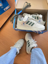 Carregar imagem no visualizador da galeria, Adidas Forum Low - Disney Stitch