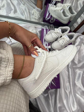 Carregar imagem no visualizador da galeria, Tênis Nike Dunk - Branco - Cadarço Corda