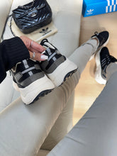 Carregar imagem no visualizador da galeria, Adidas Dymond – Preto
