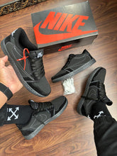 Carregar imagem no visualizador da galeria, Tênis Nike Jordan x Travis - Preto/Camurça