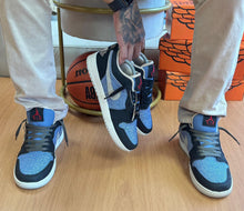 Carregar imagem no visualizador da galeria, Tênis NIke Air Jordan Trip