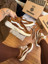 Carregar imagem no visualizador da galeria, Tênis Vans Ultrarange Neo – Caramelo