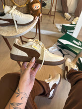 Carregar imagem no visualizador da galeria, Puma Palermo – Off White & Marrom