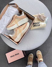 Carregar imagem no visualizador da galeria, Tênis Casual Quenz Miu Miu – Bege