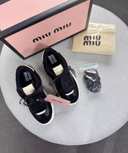 Carregar imagem no visualizador da galeria, Tênis Casual Quenz Miu Miu – Preto