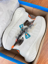 Carregar imagem no visualizador da galeria, Tênis Adidas Sport Knit