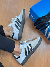 Carregar imagem no visualizador da galeria, Adidas Samba OG – Tradicional