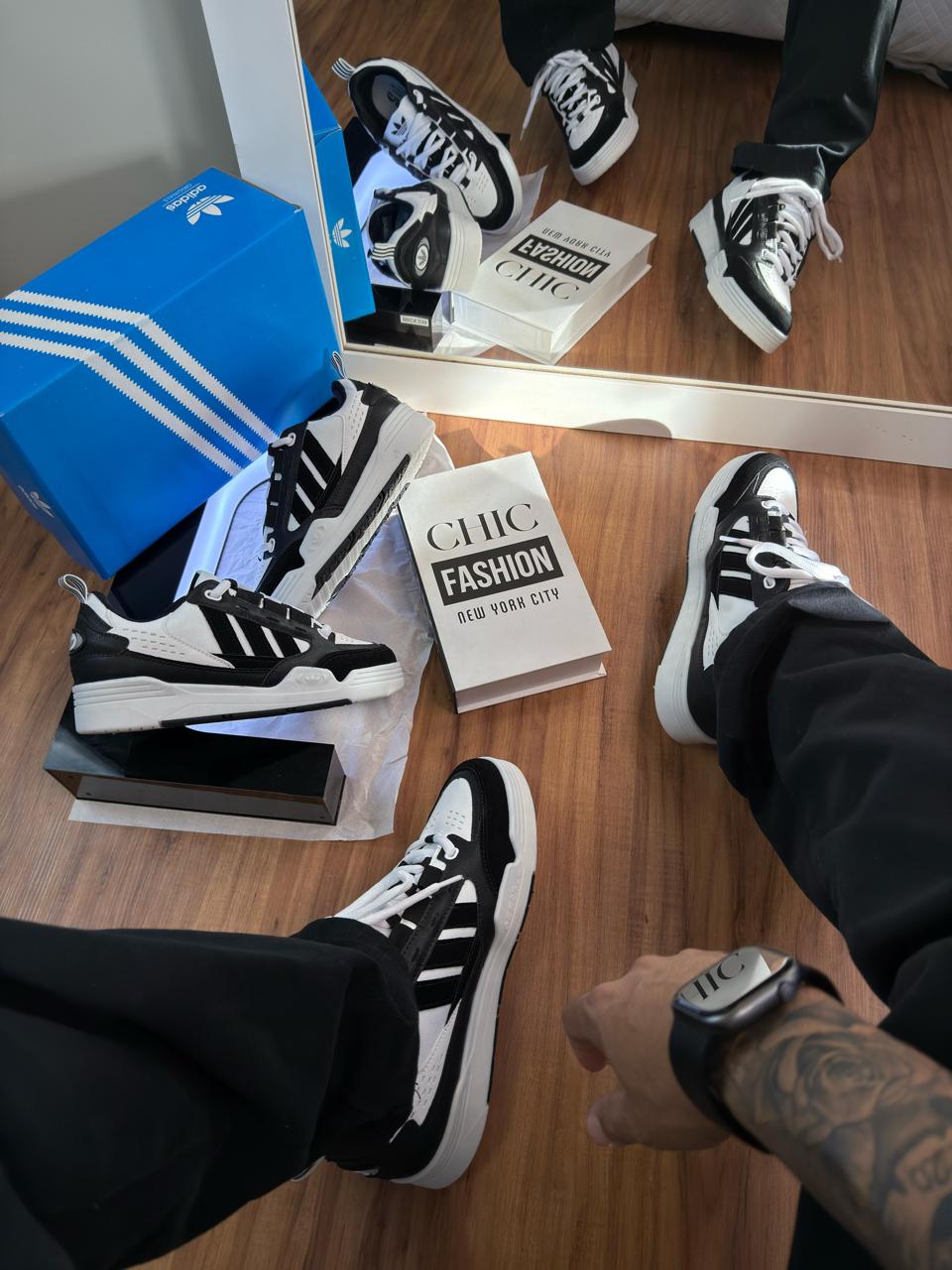 ADI2000 - Branco/Preto