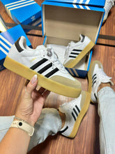 Carregar imagem no visualizador da galeria, Tênis Adidas Sambae

