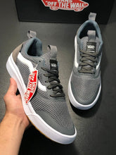 Carregar imagem no visualizador da galeria, Vans UltraRange RapidWeld - GRAY
