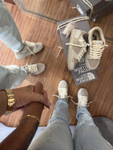Carregar imagem no visualizador da galeria, Dunk Low Collab The North Face - Bege
