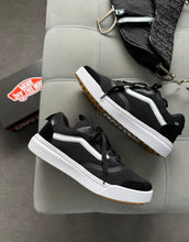 Carregar imagem no visualizador da galeria, Vans UltraRange RapidWeld - Tradicional
