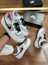 Carregar imagem no visualizador da galeria, Tenis Nike Air Force 1 Low BCO Preto Cinza
