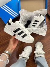 Carregar imagem no visualizador da galeria, Tênis Adidas Campus - Branco
