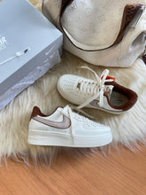 Carregar imagem no visualizador da galeria, Tênis Nike Air Force  - Lux Shine
