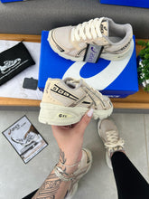 Carregar imagem no visualizador da galeria, Tênis Asics Gel 1130 - Bege
