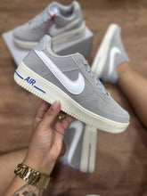 Carregar imagem no visualizador da galeria, Tênis Nike Air Force - Athletic
