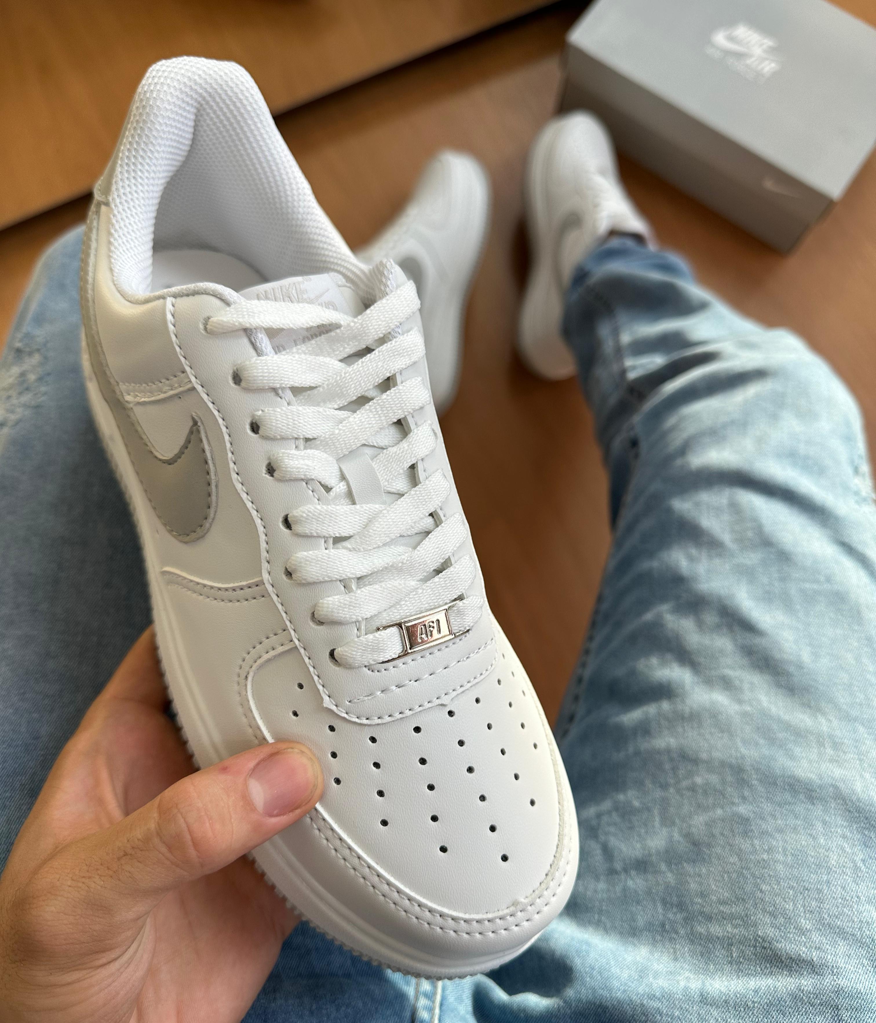 Tênis  Air Force 1 - Branco/Gelo