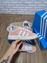 Carregar imagem no visualizador da galeria, Adidas Campus – Rosa

