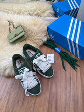 Carregar imagem no visualizador da galeria, Tênis Adidas Campus - Verde
