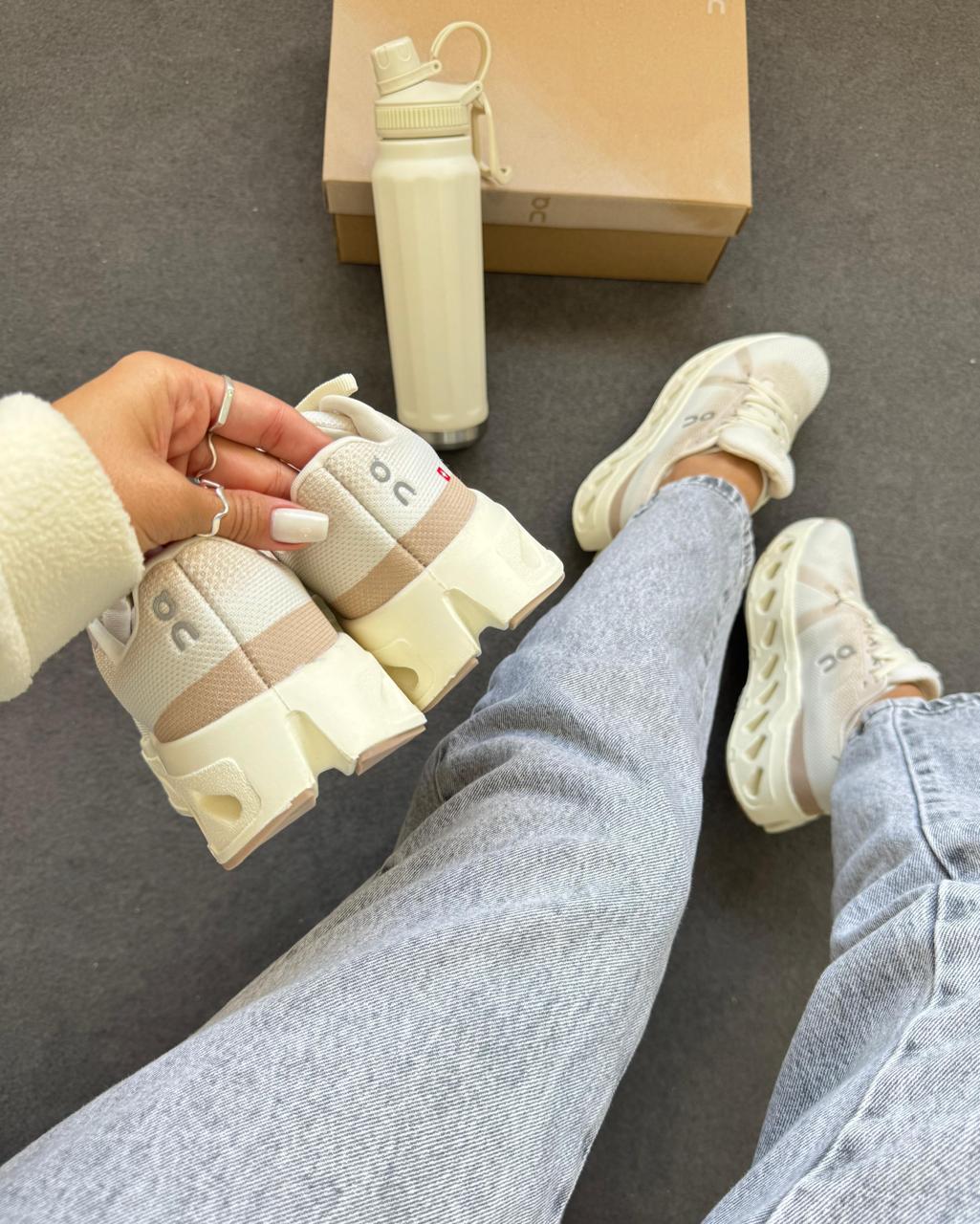 On Cloudtilt Running – Off & Rose