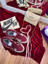 Carregar imagem no visualizador da galeria, Tênis Nike Dunk Low - Cherry
