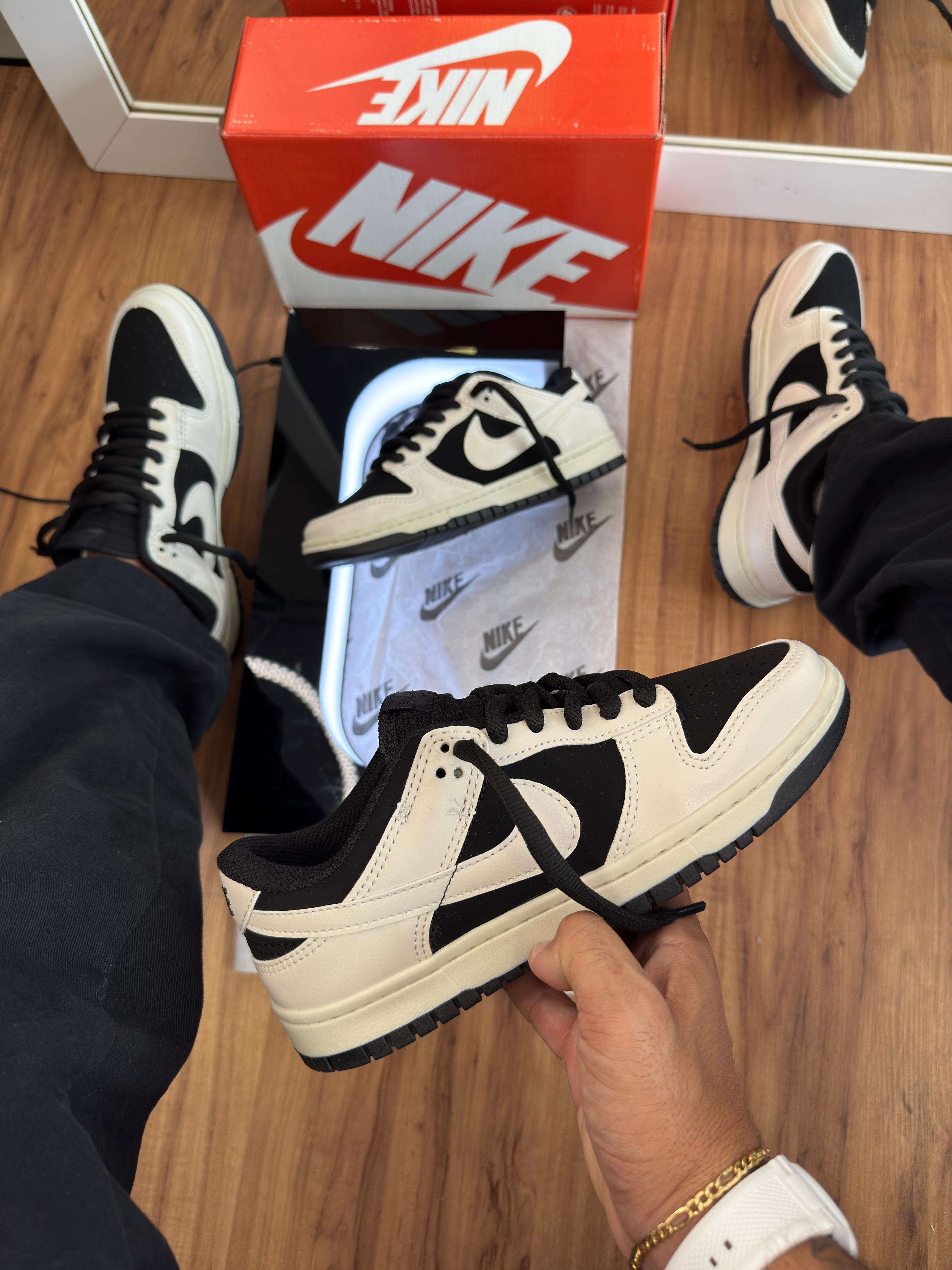 Dunk Low - Branco & Preto