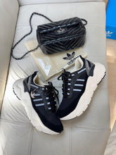Carregar imagem no visualizador da galeria, Adidas Dymond – Preto
