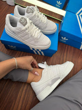 Carregar imagem no visualizador da galeria, Tênis Adidas Forum Low  - Branco
