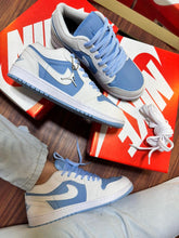 Carregar imagem no visualizador da galeria, Tênis Nike jordan 1 low - Sky
