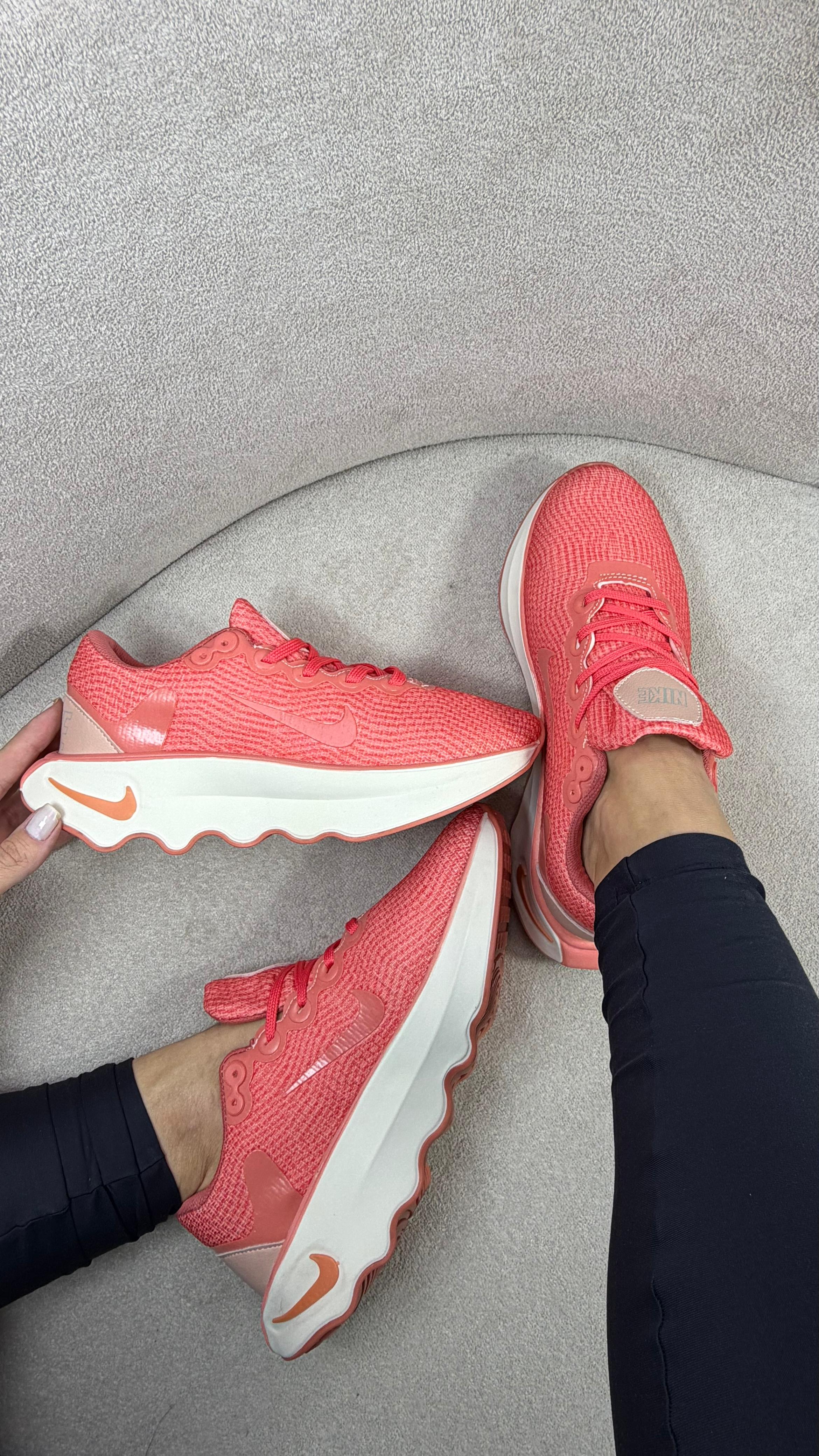 Nike Motiva – Rosa