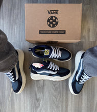 Carregar imagem no visualizador da galeria, Tênis Vans Ultrarange Neo – Azul Royal
