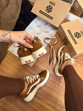Carregar imagem no visualizador da galeria, Tênis Vans Ultrarange Neo – Caramelo
