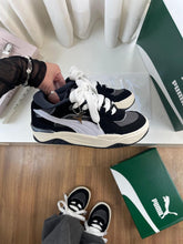 Carregar imagem no visualizador da galeria, Puma 180 – Preto &amp; Cinza
