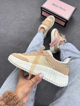Carregar imagem no visualizador da galeria, Tênis Casual Quenz Miu Miu – Bege
