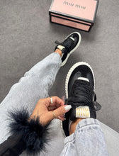 Carregar imagem no visualizador da galeria, Tênis Casual Quenz Miu Miu – Preto
