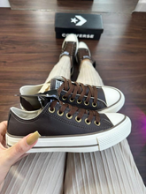 Carregar imagem no visualizador da galeria, Tênis Converse All Star - Courino Café
