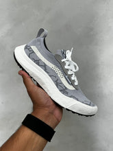 Carregar imagem no visualizador da galeria, Tênis Ultrarange - VR3 Cinza
